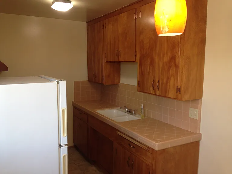 4030 3rd Ave — Photo 2