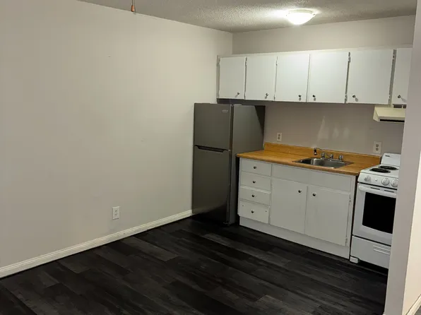 45 King Ave W #10, Clarington, ON L1B 1L1