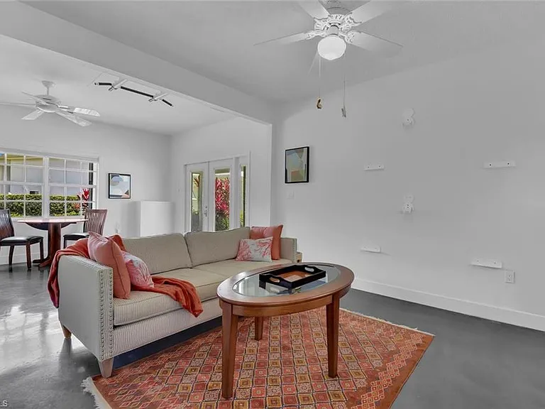 2143 Marina Dr — Photo 47