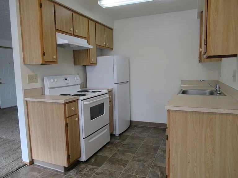 Quiet Two Bedroom Apartment in Keizer — Photo 10