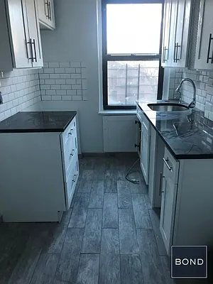 Rented by Bond New York | media 24