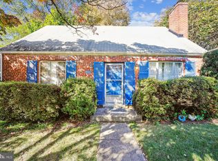 10111 Thornwood Rd, Kensington, MD 20895