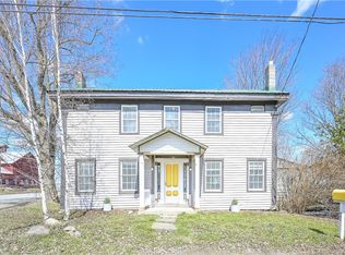 665 E Lykers Rd, Sprakers, NY 12166