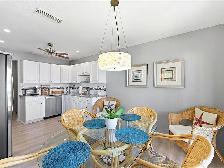 4805 Cobia Dr SE #D — Photo 16