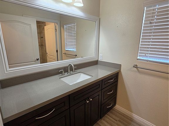 5th image of 7884 Crownbeard St