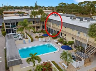 200 Park Blvd N APT 104, Venice, FL 34285