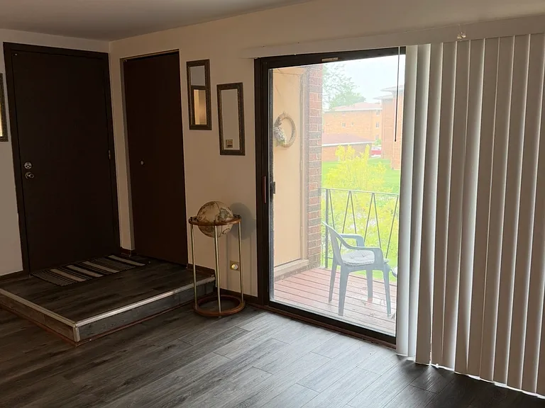 15744 Lake Dr #2 — Photo 4