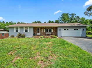 214 W Ora Lee Dr, Jackson, MO 63755