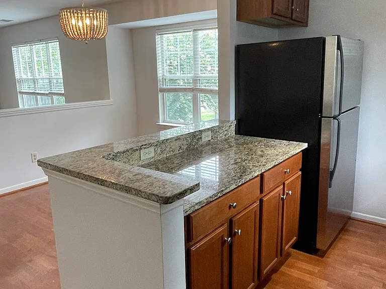 2209 Sumner Green Ave #B — Photo 6