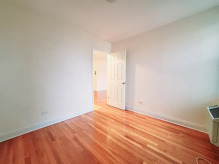 60 Turner Pl #5M — Photo 7