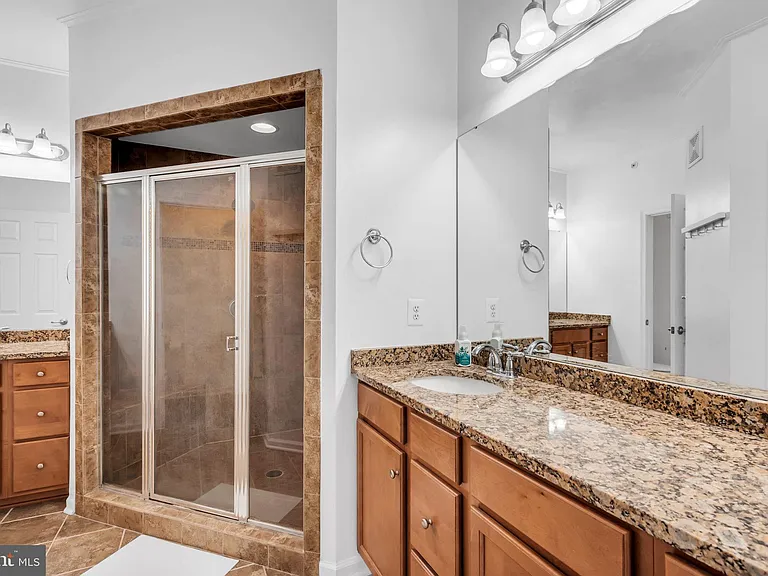 21600 Romans Dr — Photo 24