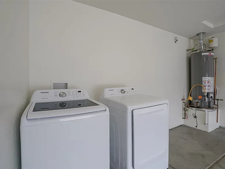 3850 N Teri Ct — Photo 53