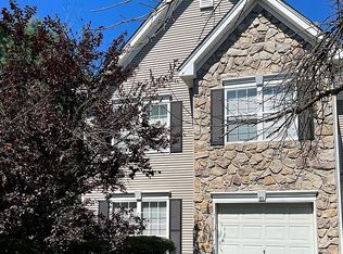 35 Dorchester Dr, Basking Ridge, NJ 07920