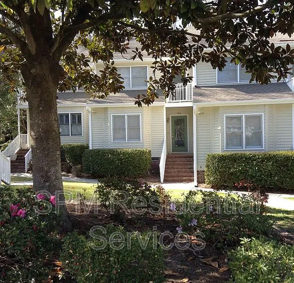 1800 Eastwood Rd #166 — Photo 3