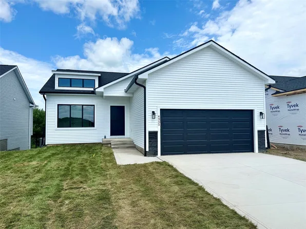 4955 Synergy St, Van Meter, IA 50261