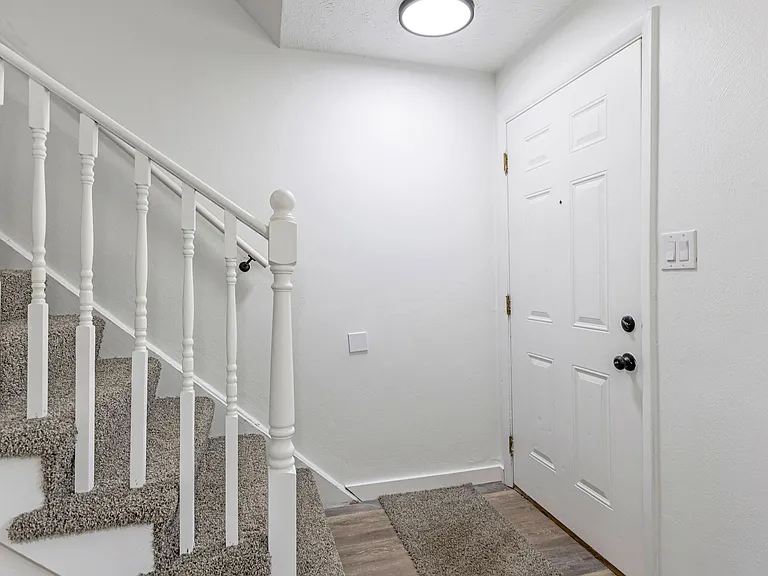 ORVILLE APARTMENTS — Photo 12