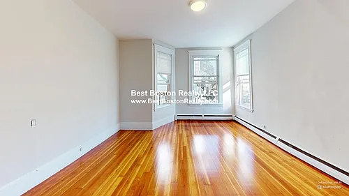 16R Warren Ave #3 Photo 1