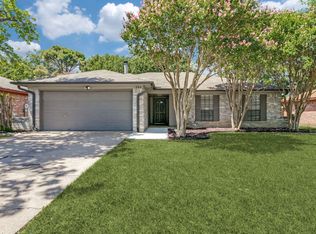 536 Clover Dr, Saginaw, TX 76179