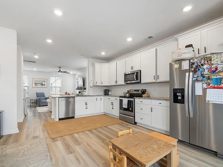 829 Recess Point Dr — Photo 19