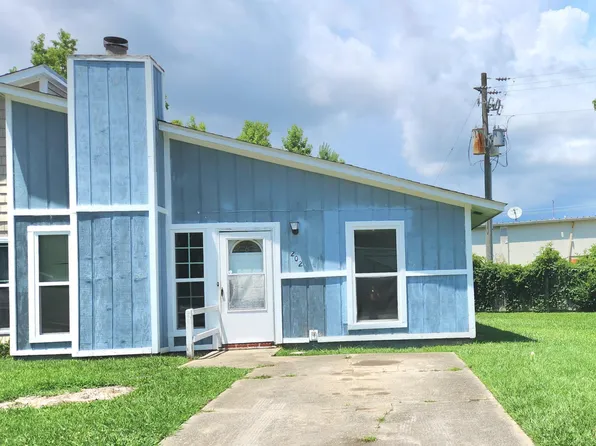 202 Tamarack Court, Jacksonville, NC 28546