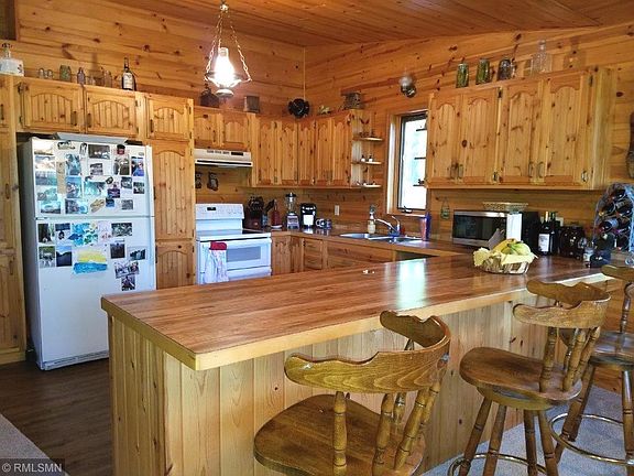 4th image of 25397 Heartland Dr