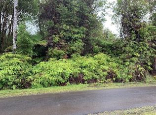 239 Road 4, Volcano, HI 96785