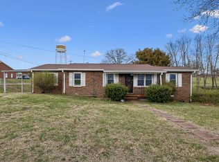 600 10th Ave E, Springfield, TN 37172