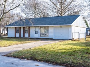 2901 Lawndale Dr, Champaign, IL
