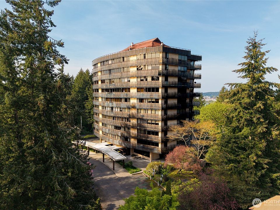 1st image of 1910 Evergreen Park Drive NW #304