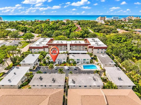 521 W VENICE AVENUE #21, VENICE, FL 34285
