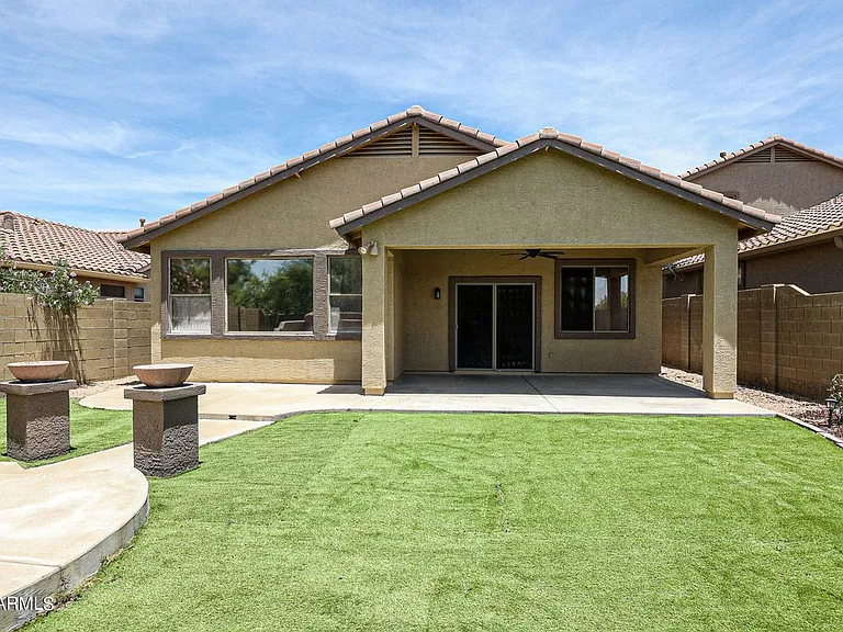 39768 N High Noon Way — Photo 29
