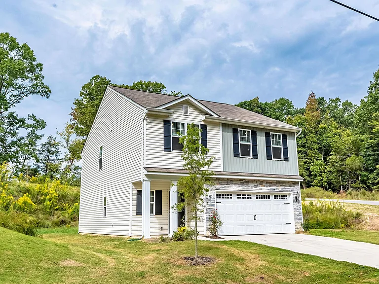 430 Carolyn Ln — Photo 49