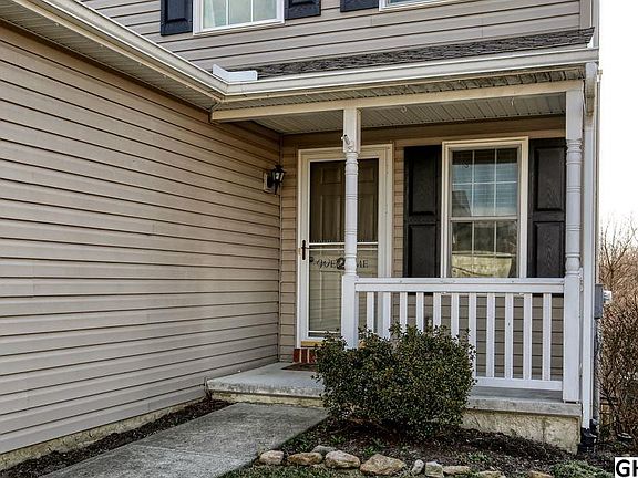 2nd image of 20 Williamsburg Dr #L-0044