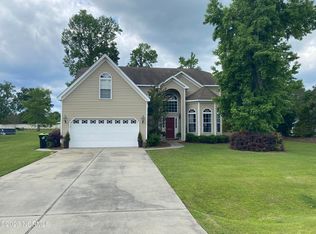 3501 Sir James Ln, New Bern, NC 28562