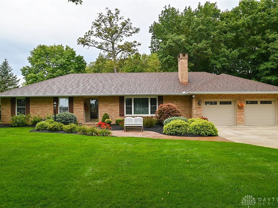1st image of 9072 Stillwater Dr