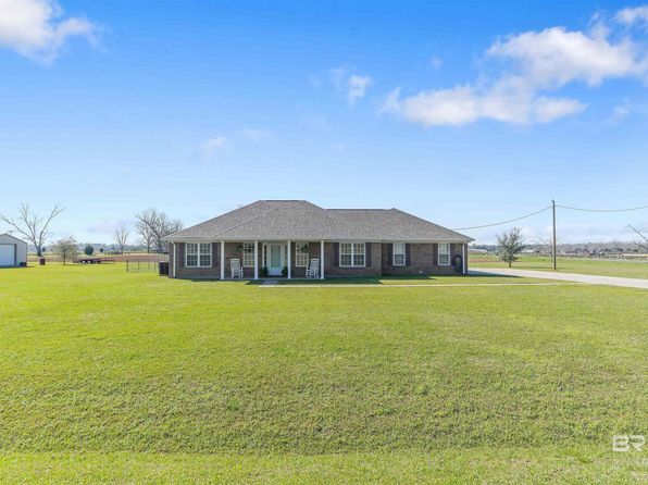 17570 Driskell Rd, Loxley, AL 36551
