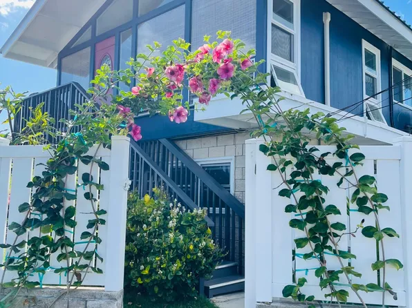 587 Kawainui St, Kailua, HI 96734