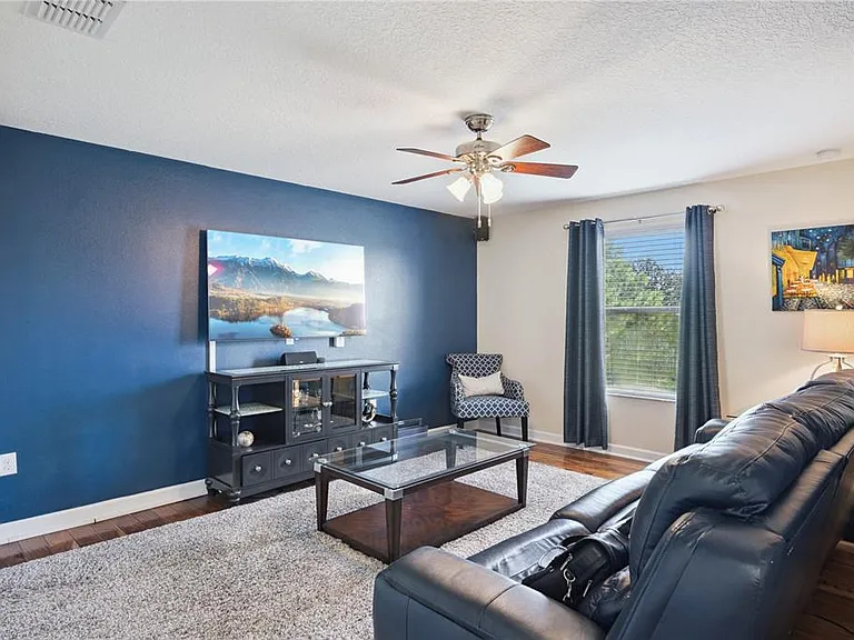 1454 Lake Side Ave — Photo 17