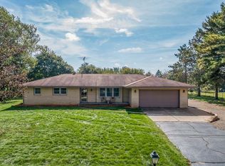 6648 Alvina Rd, Rockford, IL 61101