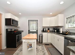 47 Seaford Ave, Essex, MD 21221