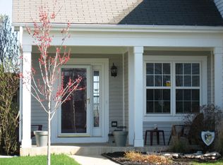 778 Oakmeadow Ct, Grayslake, IL