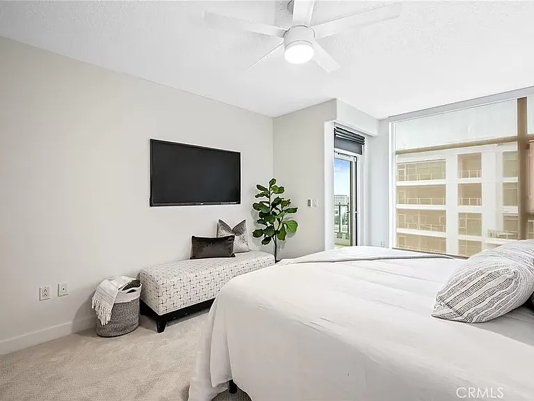 3131 Michelson Dr #1702 — Photo 16