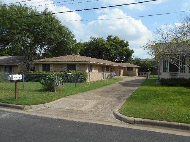 1st image of 603 Hammack Dr #B