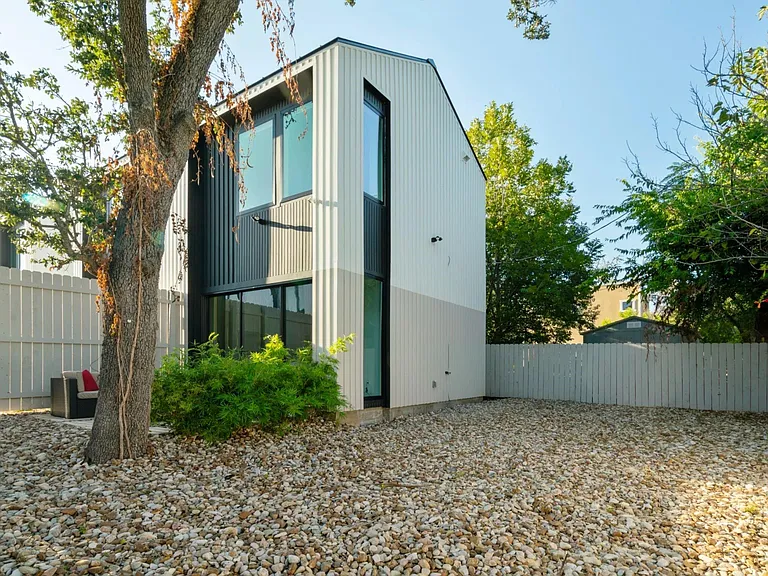 7505 Wynne Ln #2 — Photo 1