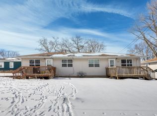 401/403 4th Ave NW, Dodge Center, MN 55927