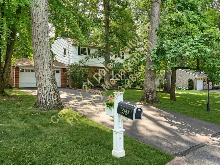 428 Blue Ridge Dr — Photo 24