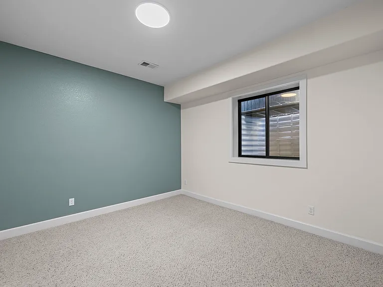 22530 E Bellewood Dr — Photo 29