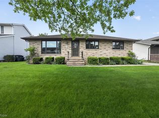 4746 Elizabeth Ln, Brooklyn, OH 44144