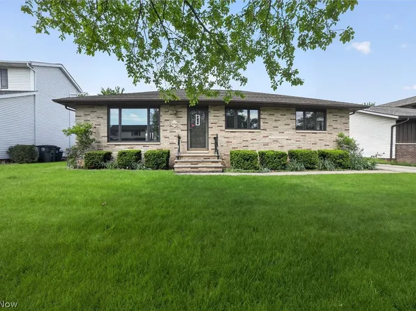 4746 Elizabeth Ln, Brooklyn, OH 44144