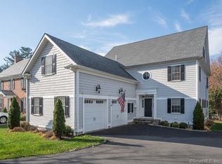 195 Steele Rd, West Hartford, CT 06119